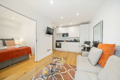 532 – One Bed Superior