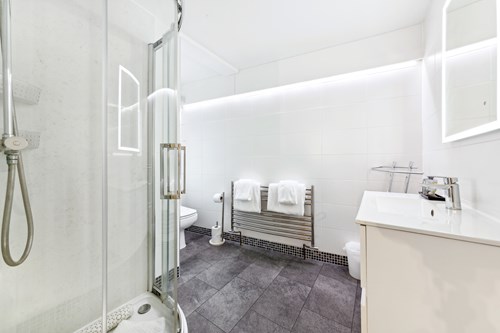 115 – One Bed Superior