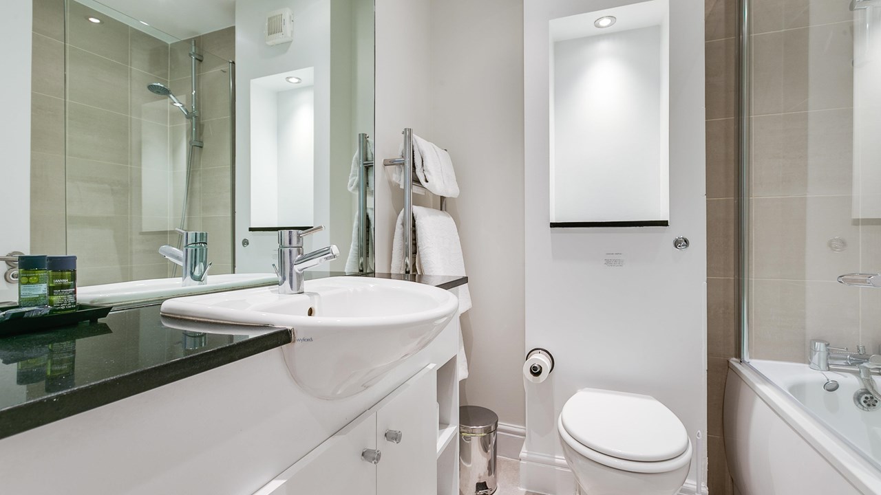 317 – One Bed Superior