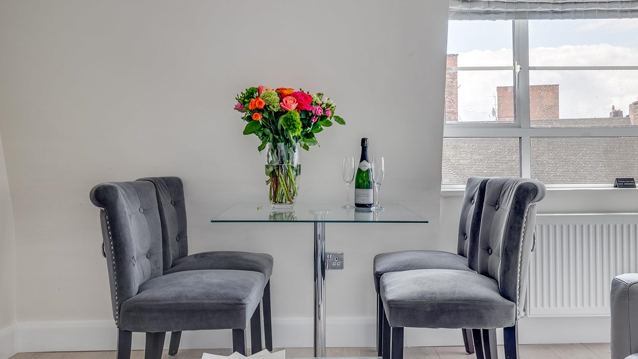 810 – One Bed Executive